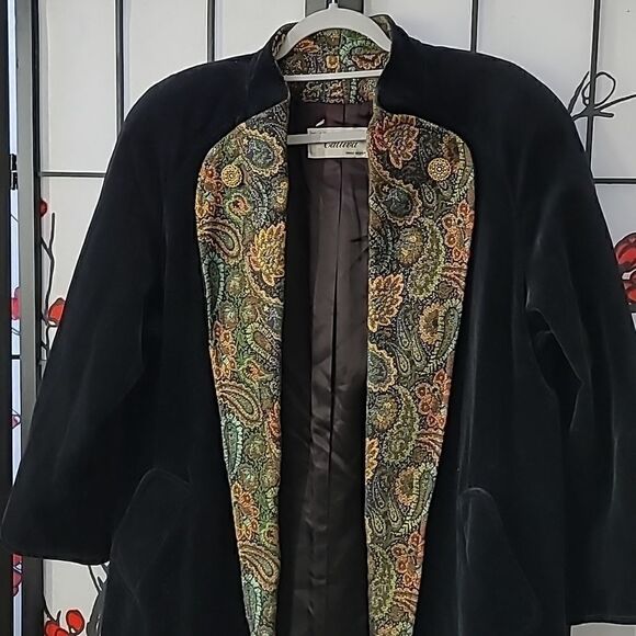 Coats By Cattiva Vintage Velvet Coat - Picture 6 of 12